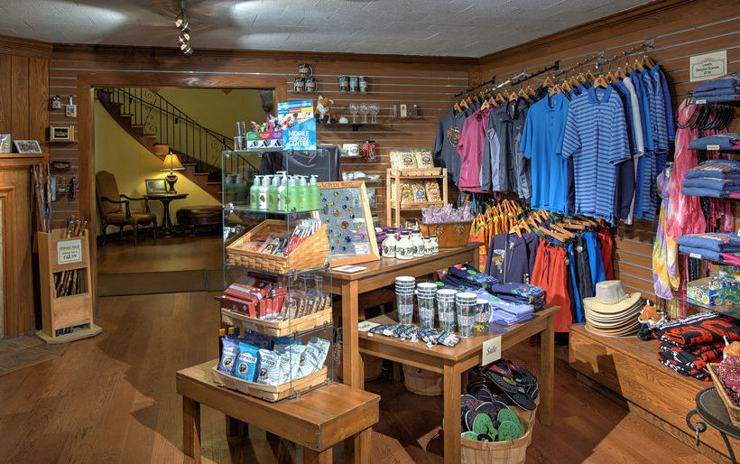 Hotel Punderson Manor Lodge And Conference Center  | Newbury | Ohio | Hotel negli Stati Uniti 3