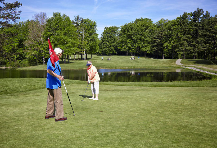 Hotel Punderson Manor Lodge And Conference Center  | Newbury | Ohio | Hotel negli Stati Uniti 4