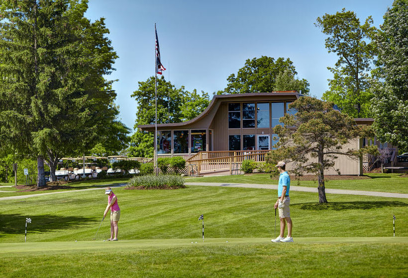 Hotel Punderson Manor Lodge And Conference Center  | Newbury | Ohio | Hotel negli Stati Uniti 5