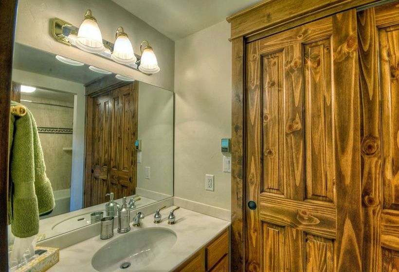 Hotel Moraine By Retreatia  | Steamboat Springs | Colorado | United States 1