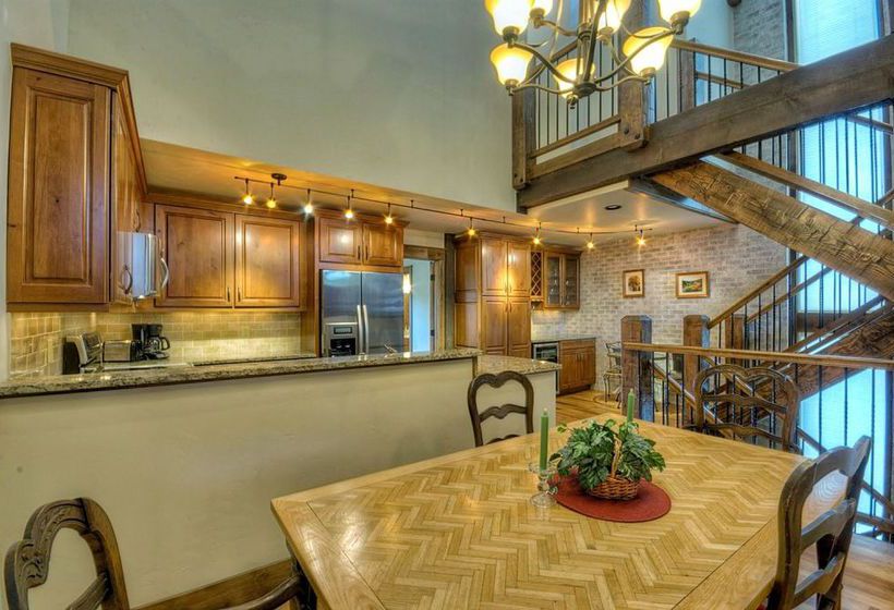 Hotel Moraine By Retreatia  | Steamboat Springs | Colorado | United States 14