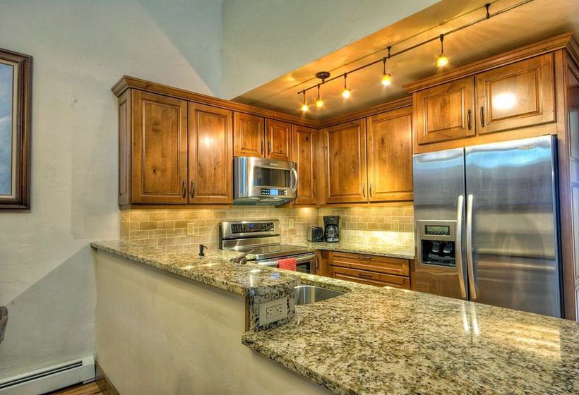 Hotel Moraine By Retreatia  | Steamboat Springs | Colorado | United States 16