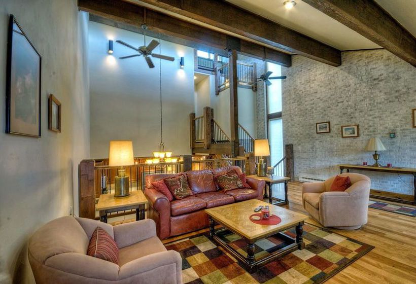 Hotel Moraine By Retreatia  | Steamboat Springs | Colorado | United States 20