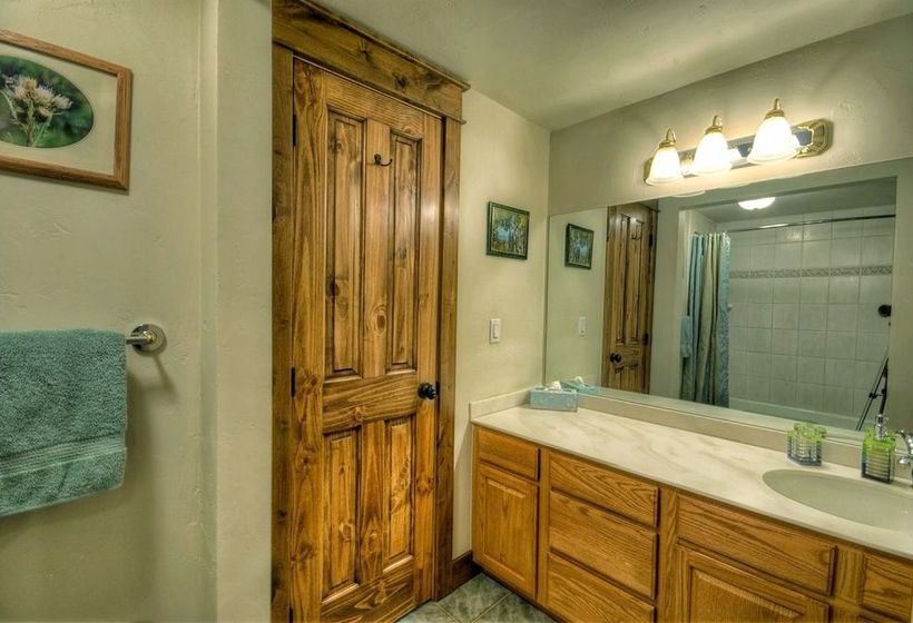 Hotel Moraine By Retreatia  | Steamboat Springs | Colorado | United States 3