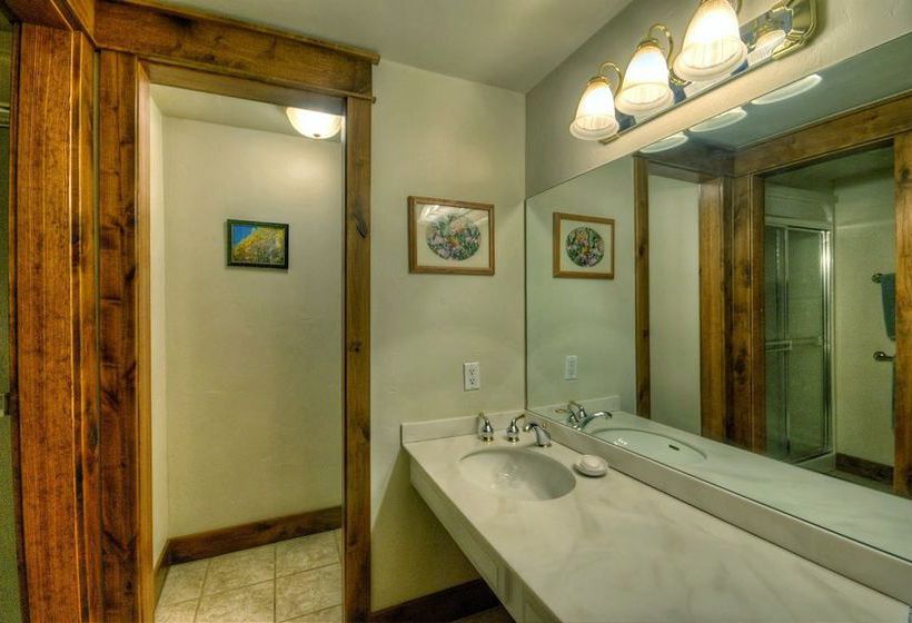 Hotel Moraine By Retreatia  | Steamboat Springs | Colorado | United States 5