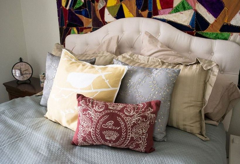 Bed and Breakfast Lochnaiar Inn Wisconsin