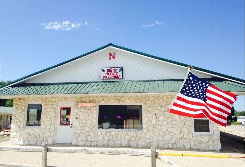 Big 12 Motel Broken Bow 