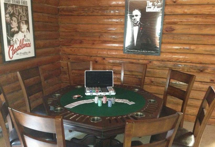 Hotel Lodge On Moonlight Drive  | Stroudsburg | Pennsylvania | United States 3