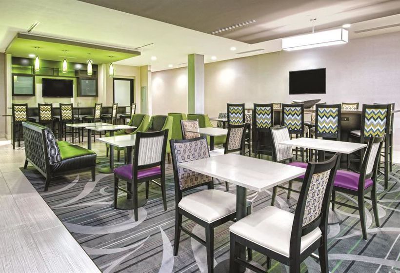 Hotel La Quinta Inn & Suites Monahans  | Monahans | Texas | United States 16