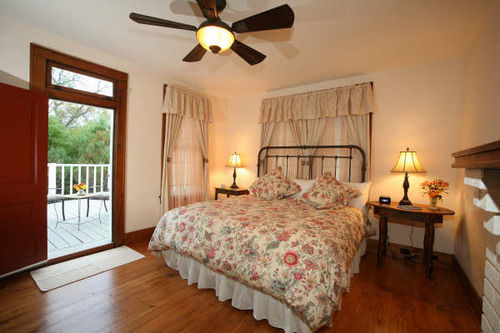 Bed and Breakfast Delta Street Inn  | Jefferson | Texas | United States 3