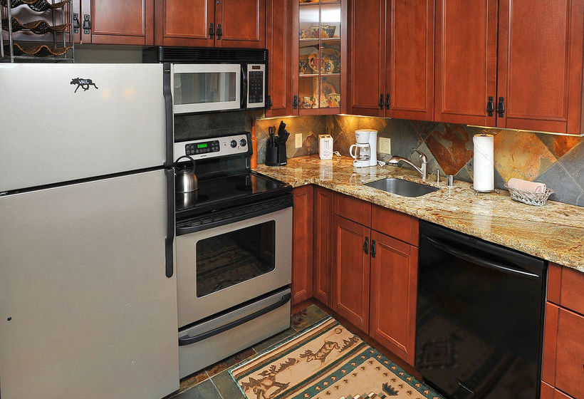 Hotel Vail 21 Lionshead Village By Berkshire Hathaway  | Vail | Colorado | United States 16