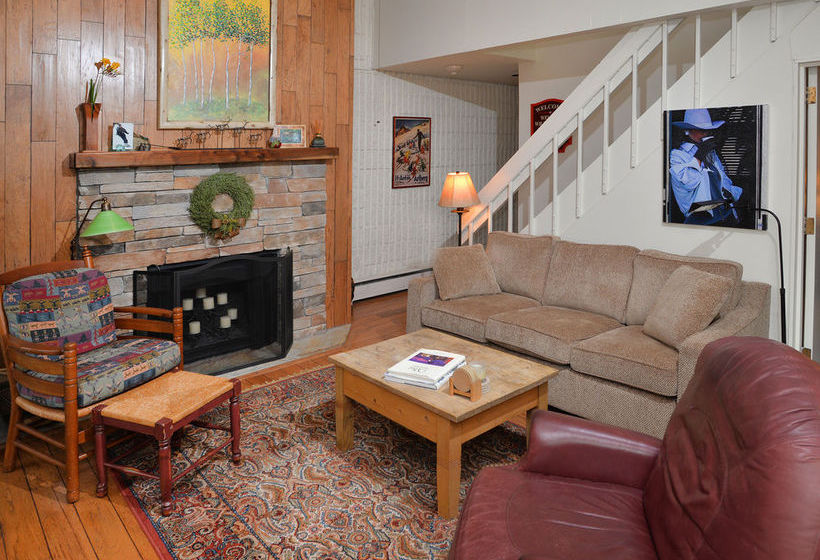 Hotel Vail 21 Lionshead Village By Berkshire Hathaway  | Vail | Colorado | United States 2