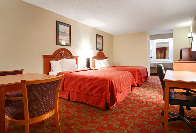 Hotel Quality Inn & Suites Garland - East Dallas  | Garland | Texas | United States 3