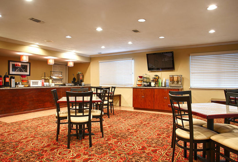 Hotel Quality Inn & Suites Garland - East Dallas  | Garland | Texas | United States 6
