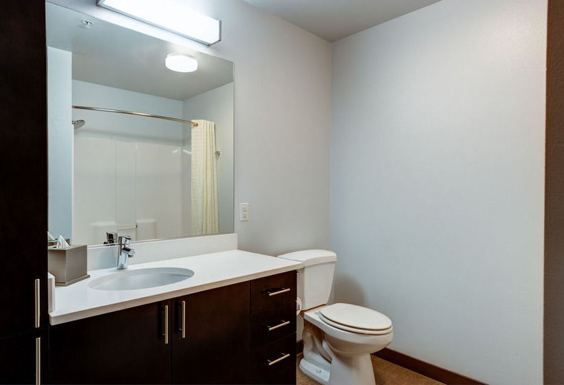 Oakwood Seattle South Lake Union