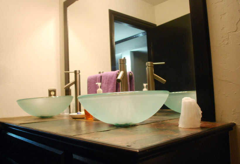 Whispering Pines Bed & Breakfast  | Norman | Oklahoma | United States 18