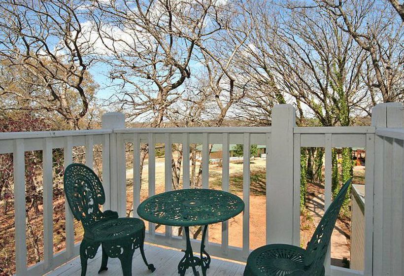 Whispering Pines Bed & Breakfast  | Norman | Oklahoma | United States 9