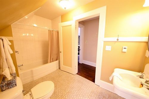 Bed and Breakfast The Leonard At Logan House Grand Rapids