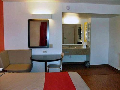 Motel 6 Winchester  | Winchester | Virginia | United States 9