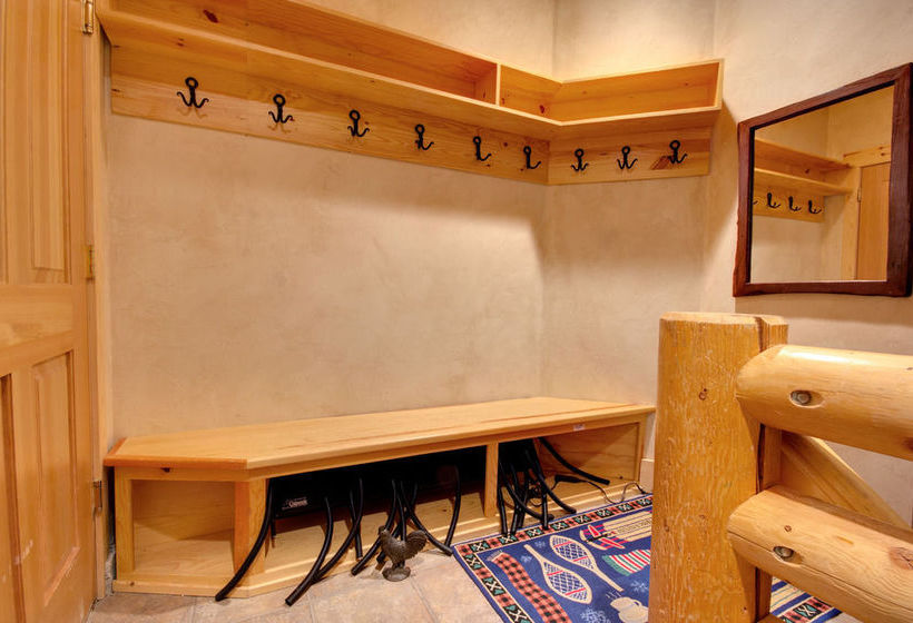 The Ridge Condominium By Alpine Ski Properties  | Park City | Utah | United States 13