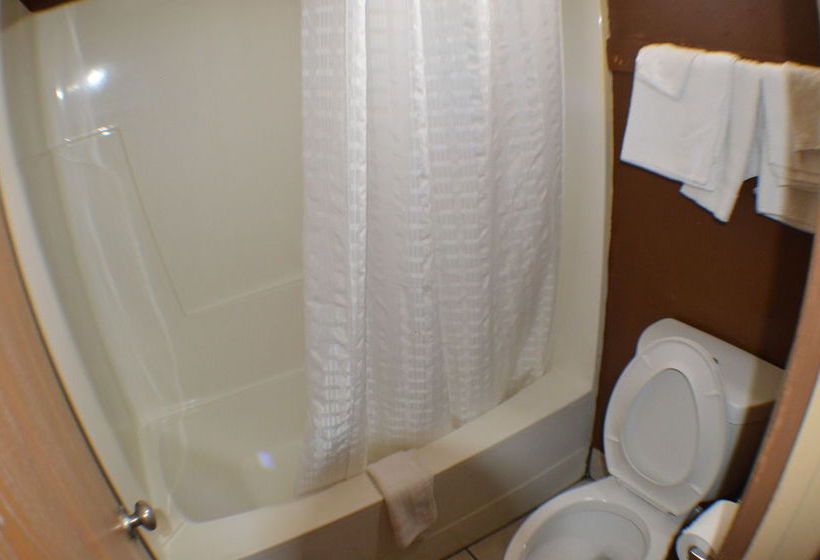 Motel Sun Down Lodge  | Locust Grove | Georgia | United States 11