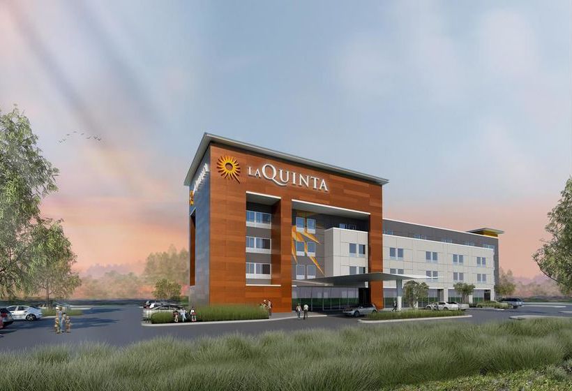 Hotel La Quinta Inn & Suites Tulsa Broken Arrow  | Broken Arrow | Oklahoma | United States 3