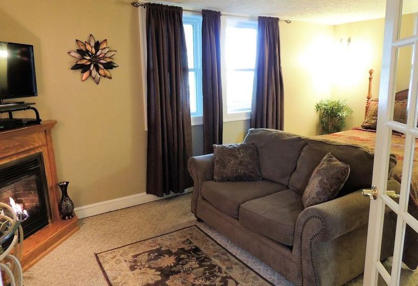 Hotel Donna's Premier Lodging  | Berlin | Ohio | Estados Unidos 20