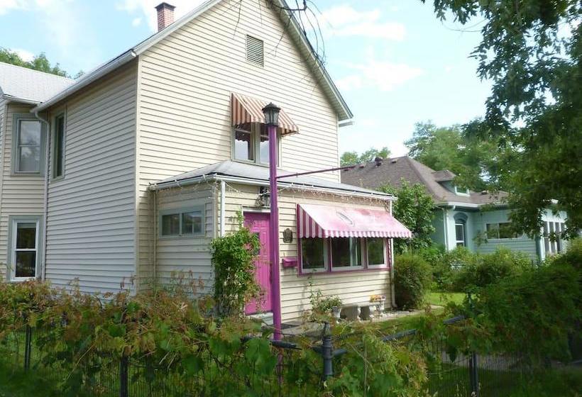 Bed and Breakfast Historic Spa In Littleton 