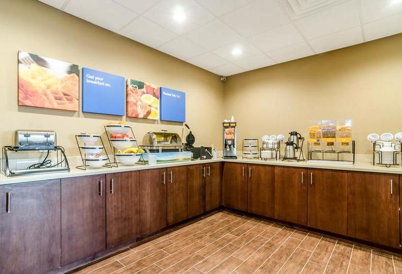 Hotel Comfort Inn & Suites Augusta  | Augusta | Kansas | United States 14