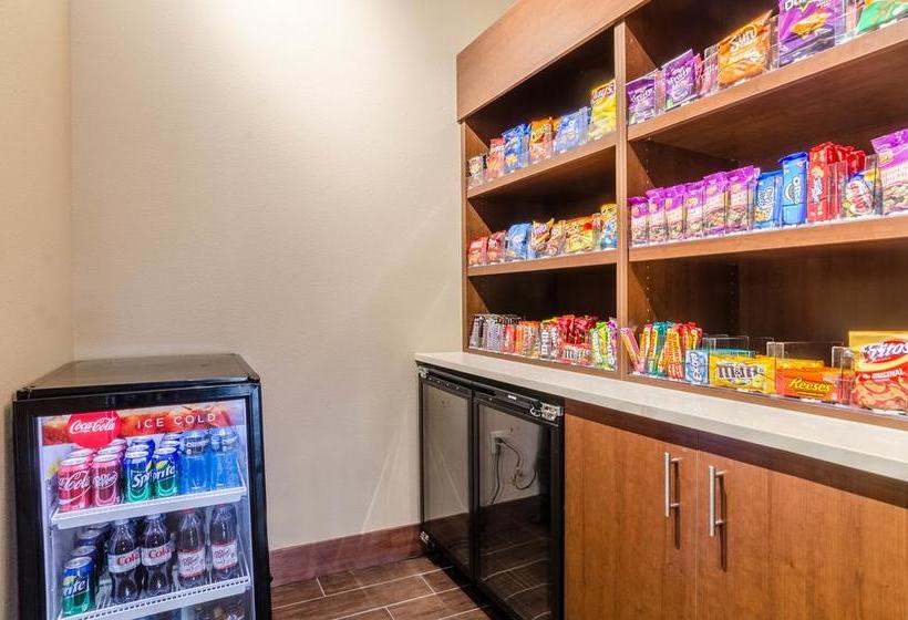 Hotel Comfort Inn & Suites Augusta  | Augusta | Kansas | United States 6