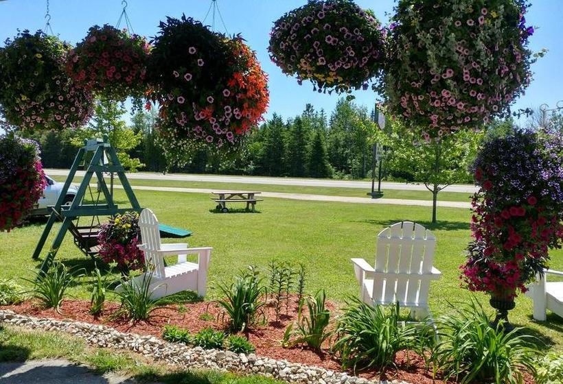 Sunset Motel Of St. Ignace  | St. Ignace | Michigan | United States 11