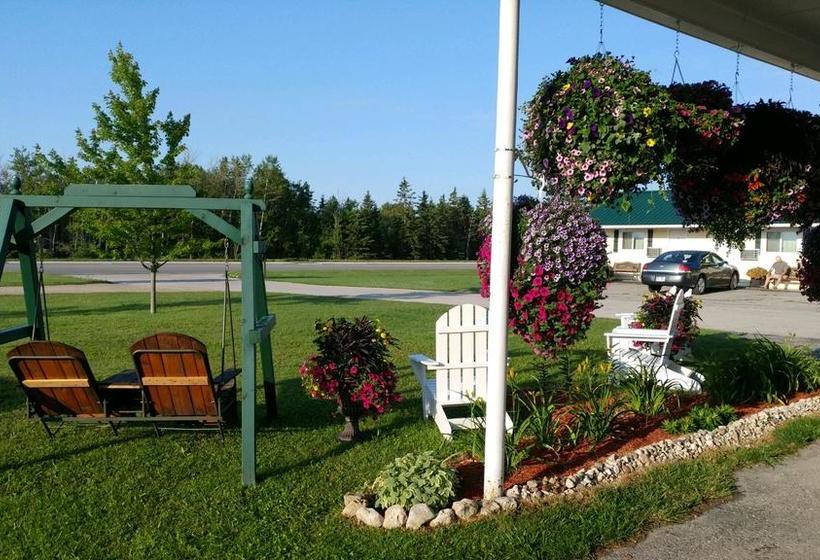 Sunset Motel Of St. Ignace  | St. Ignace | Michigan | United States 6