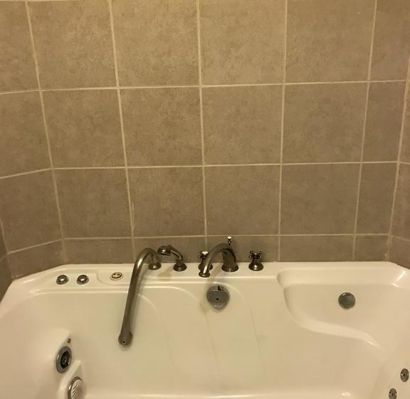 Waterbury Big Apple Motel  | Waterbury | Connecticut | United States 15