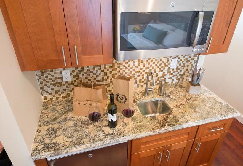 Resort The East Island Reserve  | Middletown | Rhode Island | United States 8