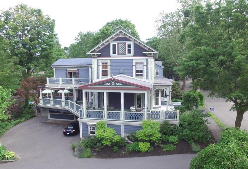 Chesley Road Bed And Breakfast