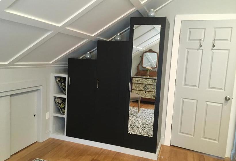 Chesley Road Bed And Breakfast  | Newton | Massachusetts | United States 16