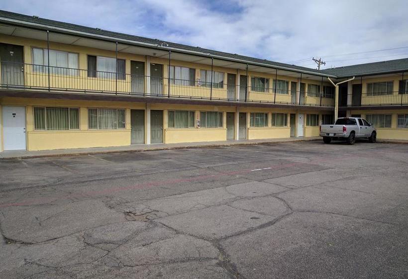 Hotel Budget Inn & Suites  | Amarillo | Texas | United States 13