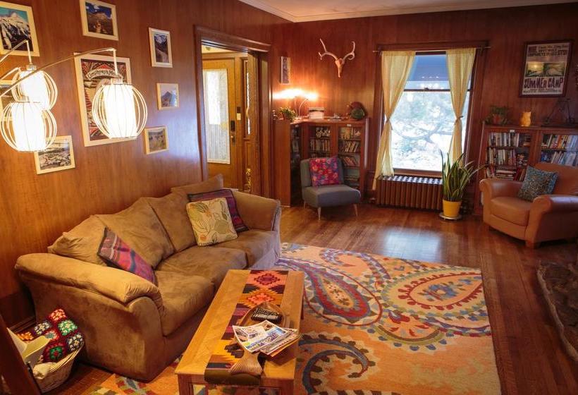 Fernweh Inn & Hostel  | Fort Collins | Colorado | United States 15