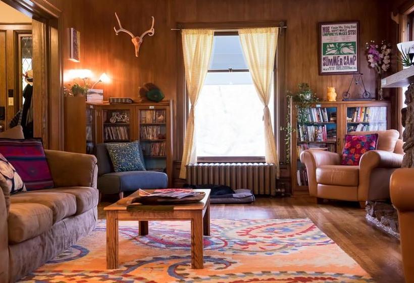 Fernweh Inn & Hostel  | Fort Collins | Colorado | United States 16