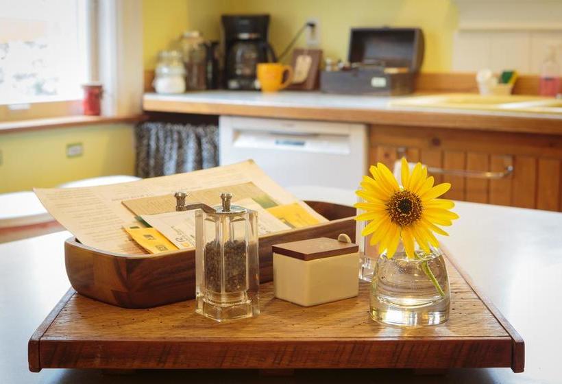 Fernweh Inn & Hostel  | Fort Collins | Colorado | United States 9