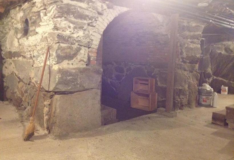 Timber Post Bed & Breakfast  | Nashua | New Hampshire | United States 7