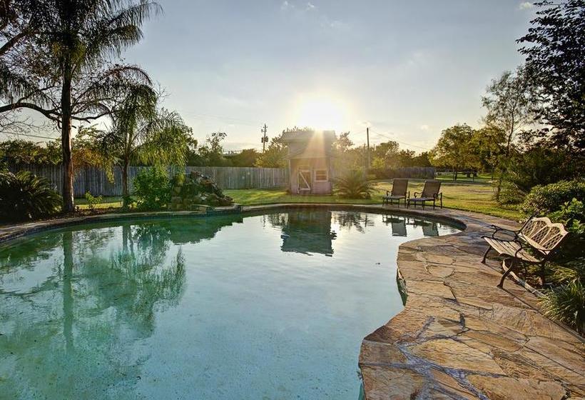 Wyman House Bed & Breakfast Texas