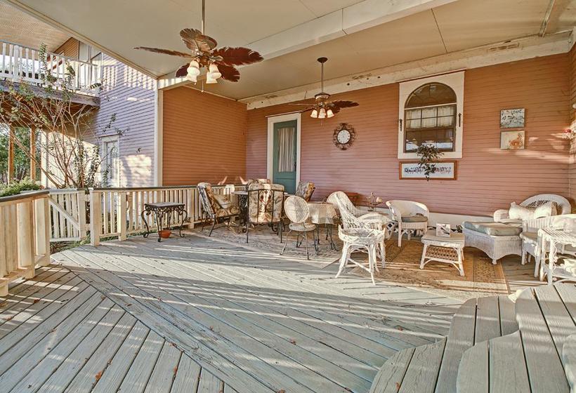 Wyman House Bed & Breakfast  | La Porte | Texas | United States 2