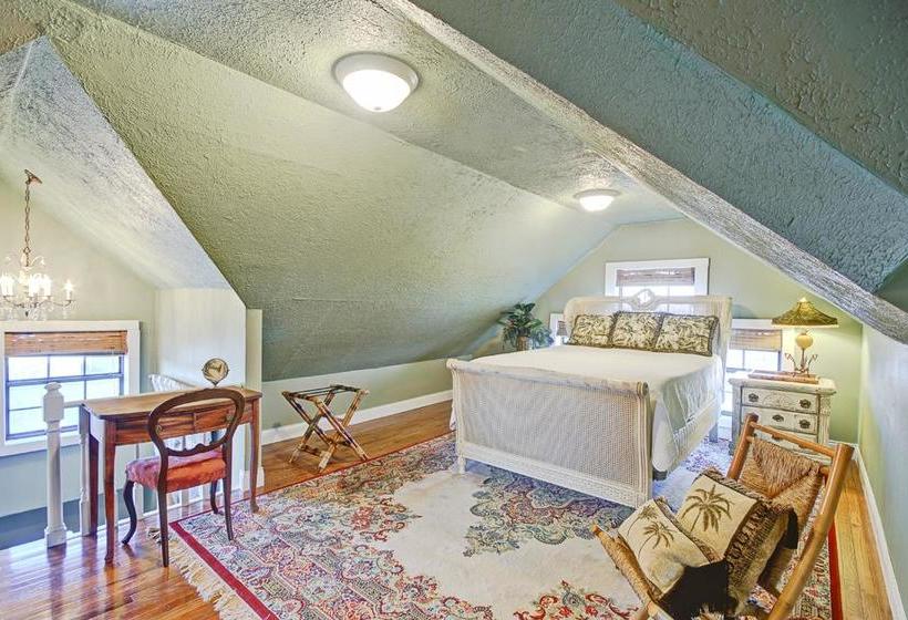 Wyman House Bed & Breakfast  | La Porte | Texas | United States 4