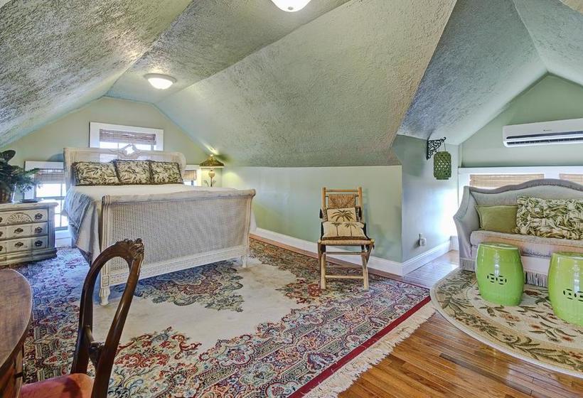 Wyman House Bed & Breakfast  | La Porte | Texas | United States 6