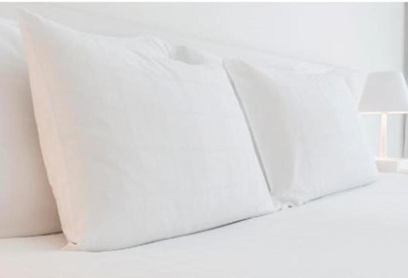 Hotel Wingate By Wyndham Altoona  | Altoona | Pennsylvania | United States 2