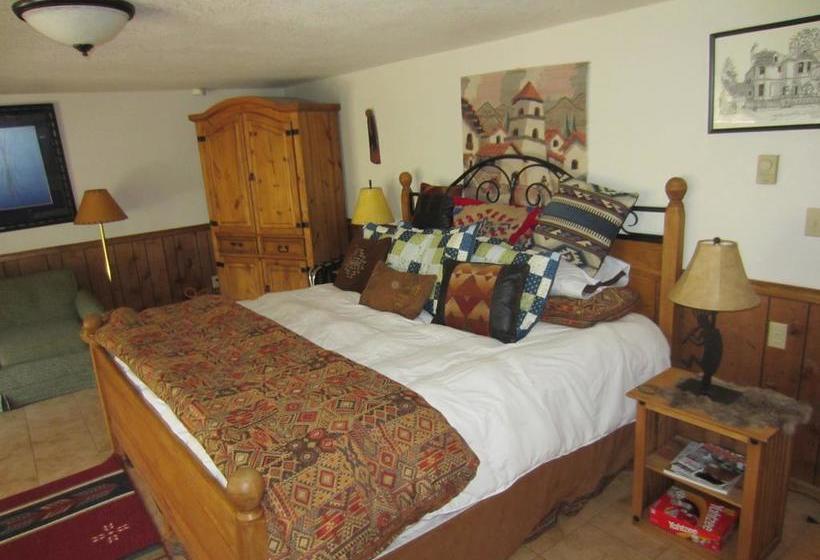 Bed and Breakfast Kokopelli Inn  | Estes Park | Colorado | United States 1