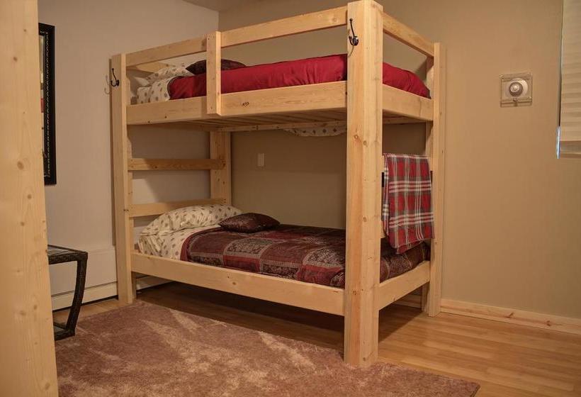 Backcountry Warriors Llc Lakefront B&b  | Willow | Alaska | United States 14