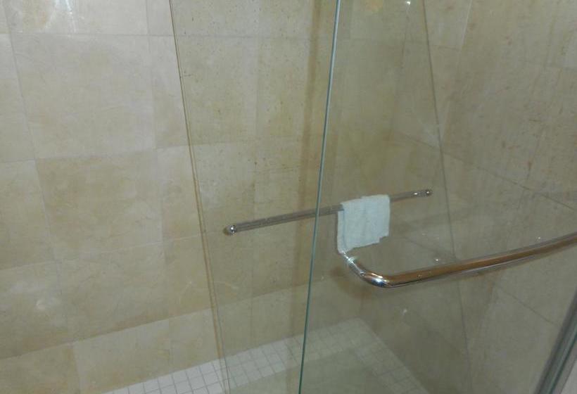 Hotel Highlander Motor Inn  | Arlington | Virginia | United States 2