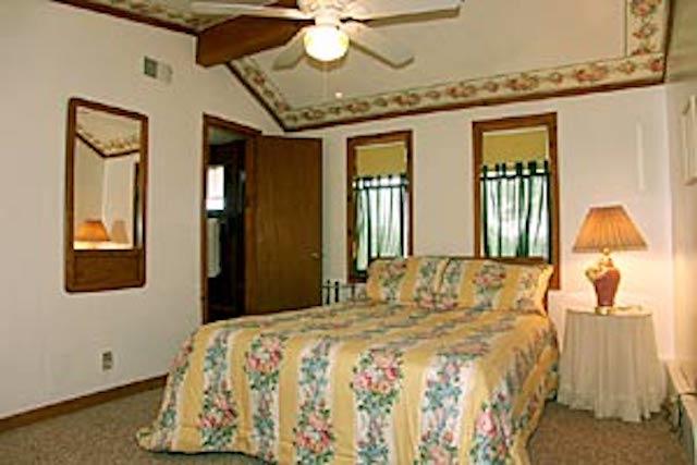 Resort Skyline Cottages  | Estes Park | Colorado | United States 16